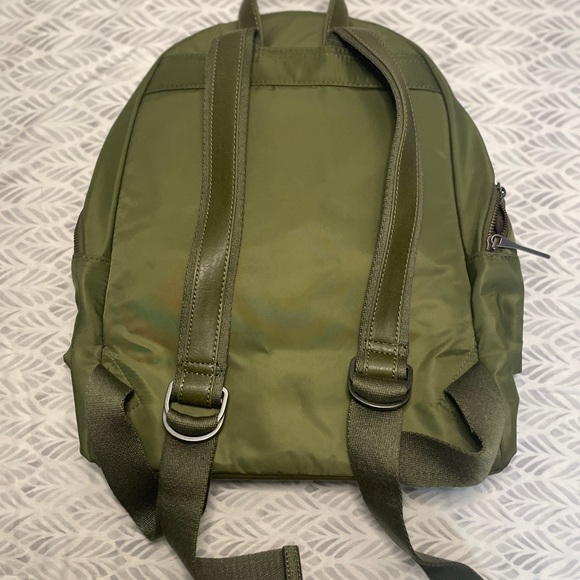 Green Matt&Nat Backpack (discontinued) - Picture 2 of 4